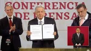Expertos rechazaron que la consulta popular del 1 de agosto sea para enjuiciar a expresidentes, coincidieron que el problema luego del ejercicio ciudadano será cuáles son las decisiones y quiénes los actores políticos del pasado que deberán ser investigados en caso de que gane el sí, advirtieron que las acciones del gobierno del presidente andrés manuel lópez obrador también. Amlo Enviara Al Senado Solicitud De Consulta Para Enjuiciar A Expresidentes Forbes Politica Forbes Mexico