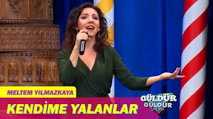 Ortaokul yıllarında profesyonel olarak animatörlük yaparak. Guldur Guldur Show Meltem Yilmazkaya Kendime Yalanlar Youtube