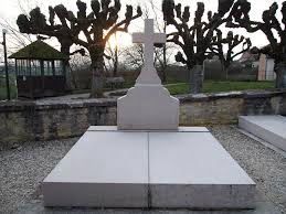 Pentru alte sensuri, vedeți charles de gaulle (dezambiguizare). Visite De Colombey Les Deux Eglises Sur Les Traces De Charles De Gaulle
