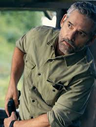 Check Out the 90210 Promo Photo Shoot