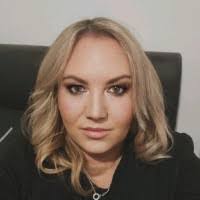 Ella Hardman's Instagram, Twitter & Facebook