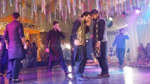 13 Of The Best Mehndi Dance Performances For You To Rock The Dance Floor This Year Watch mehndi dance video best mehndi dance 2018 online.