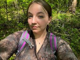 Looking for housing about $750-$800 a month. I also have 2 cats I'd like to  have with me also so pet friendly is a must. I've never taken out a loan or