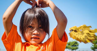 Mùa hè đặc biệt ở phố biển Đà Nẵng của 50 em nhỏ vùng cao