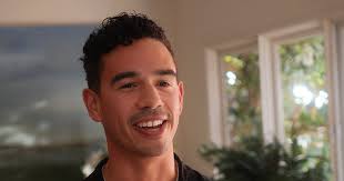 Omar Alvarez Of KINNECT On 5 Things We Can Each Do To Help Solve The  Loneliness Epidemic