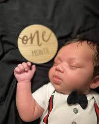 Ur birthmonth is who u end up with.. Just for fun 😂 i got steven ✨