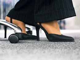 Das laufen gehört zu einem der. Frauen Traum Fit Und Schlank Mit High Heels Stern De