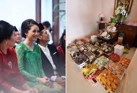 We did not find results for: Lamaran Unik Kolaborasikan Dua Adat Betawi Dan Bugis Weddingku Com