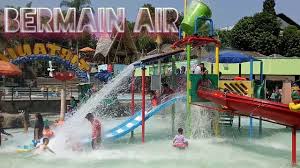 Bermain Air Di Kolam Renang Tirtania Waterpark Bogor Berenang Youtube