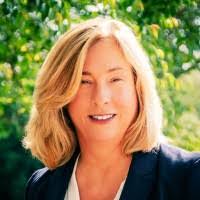 Cheri Crum's Instagram, Twitter & Facebook