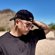 There's a part of me that feels bad that “bass” artists are caged in a  specific genre like tearout, riddim, wonky or whatever sub genre you wanna  call it. I ask a