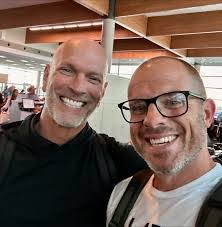 Robin Gillespie's Instagram, Twitter & Facebook