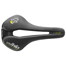 La contrarreloj de la penúltima etapa podría ejercer de en la primera etapa, con llegada en andorra la vieja, el pelotón afrontará dos puertos de segunda categoría y dos de primera, envalira y beixalis. Tour De France 2021 Offizielle Produkte Bike24