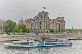 Berlin 1 Hour City Cruise History And Main Attractions