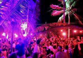 The 11 Best Bars And Clubs In Tulum Mexico Dave In 2020 Cool Bars Tulum Tulum Mexico