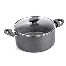 L'utilisation d'une cocotte en fonte regorge d'avantages. Faitout Et Couvercle 24cm Effet Pierre Induction Carrefour Home Le Faitout Couvercle A Prix Carrefour