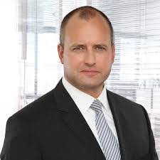 Christopher Wunderlich's Instagram, Twitter & Facebook