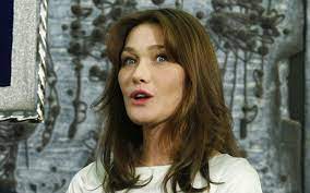 Carla bruni's move to the music world, started with the songwriter sending lyrics to luien clerc in 1999. Carla Bruni Crazy About Israel The Times Of Israel