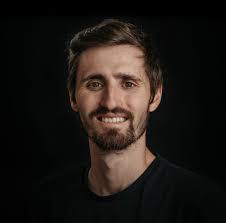 Christopher Mariani's Instagram, Twitter & Facebook