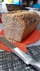 Pan Integral Con Semillas Receta De Caro Alvarez Receta En 2020 Pan Integral Con Semillas Recetas De Comida Postres