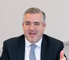 Supras learn to change in changing world