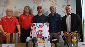 Maybe you would like to learn more about one of these? Yhcjkjjqb533zm