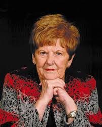 Jill Lynch's Instagram, Twitter & Facebook