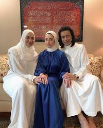 ameera khan from m.facebook.com