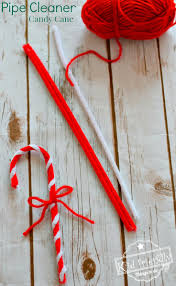 Turn that fun into a quick and easy craft that can be used as a candy cane ornament or a candy cane once the ends are secured form the stems into a candy cane shape. Make A Pipe Cleaner Candy Cane Craft Ornament With The Kids For The Christmas Tree
