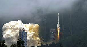 O clarão no céu visto ontem, é da pluma de combustível do foguete lançado a partir da china, o longa marcha 5. Comando Espacial Dos Eua E Roscosmos Russa Acompanham Estagio Do Foguete Chines Longa Marcha 5b Sputnik Brasil