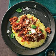 Salsiccia Bolognese Mit Polenta Rezept Polenta Rezepte Bolognese