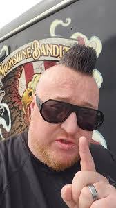 Sheri Hendrickson's Instagram, Twitter & Facebook