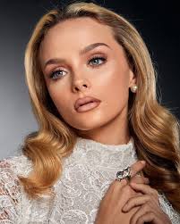 sophieharrisofficiall @alvmontm @xavierkuriofficial @ocmfoto  @studio54mexico @guillerminaleissa @fredyojedaa