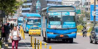 La autoridad de transporte metropolitano pondrá a modo de prueba piloto nueve rutas de buses cuyos trazados el propósito es mejorar la prestación del servicio del transporte público colectivo. Transporte Publico De Quito Sera Gratuito Mientras Dure La Emergencia Economia Noticias El Universo