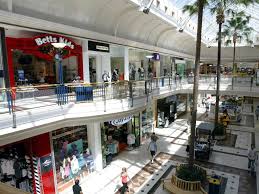 The biggest shopping centre in the southeast, fountain gate — made famous by kath and kim — was renovated in 2012 and now has a 12,000sq m myer store, most other major shops plus 320 specialty. Dfdio Kqpe4ycm