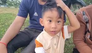 ពេលខ្លះ អត់ដឹងធ្វើអ្វី អង្គុយញាំត្រាវលេង