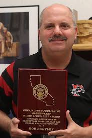 Hanford teacher gets music award