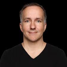 Dj Lutz's Instagram, Twitter & Facebook