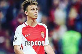 Watch, follow, and discover the latest content from влад головин (@uc_itachi2). Golovin Smenil Imidzh I Perekrasil Volosy Gazeta Ru Novosti