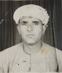 Can someone edit family photo with new clothes color and background?