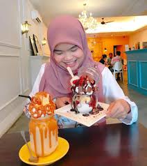 There aren't enough food, service, value or atmosphere ratings for truly two cafe, malaysia yet. 7 Halal Cafes In Melaka You Don T Know 2017 Edition Tripfez