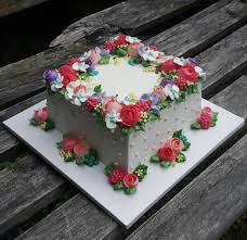Buttercreamflowercake Squarecake Buttercream Cake Designs Buttercream Birthday Cake Cake Decorating