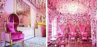 Sesi menghias kelas bagi pertandingan keceriaan kelas sempena hari kemerdekaan malaysia 2018. Spa Inspirasi Kafe Kota London Sinar Plus