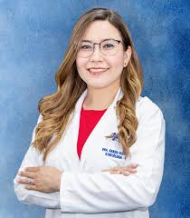 Dra. Karen Flores de Molina