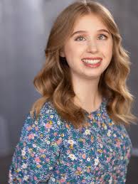 About — HOLLY L. CONNOR // Soprano