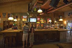 Lakeside inn is a registered mi historic site and also on the nat'l register of historic places and has been a prominent feature of the harbor country coastline for over a century. Foto Lake Side Inn Amerikanisches Restaurant Im Haltern Am See Vergrossert