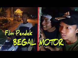 Her caring nature and personality allow her to work well with others in a team setting, as she always respects others' opinions even when they differ from her own. Download Kurang Ngopi Film Pendek Jawa Cah Thelizen
