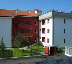 Mediamente nell'intero il comune il prezzo richiesto per una casa indipendente in vendita, è pari a 1.550 €/m² e. Case In Vendita Da Privati Arluno Casadaprivato It