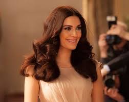 Berguzar Korel Sac Modelleri 1 Jpg 628 498 Her Hair Tone Hair Beauty