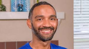 Darius Mclean's Instagram, Twitter & Facebook